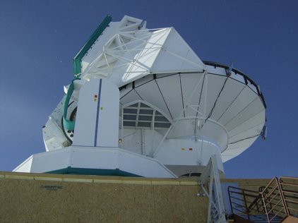 Radioteleskope am Südpol müssen auch unter extremen klimatischen Bedingungen störungsfrei arbeiten